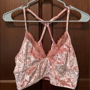 Sold// NWOT velvet aerie bralette